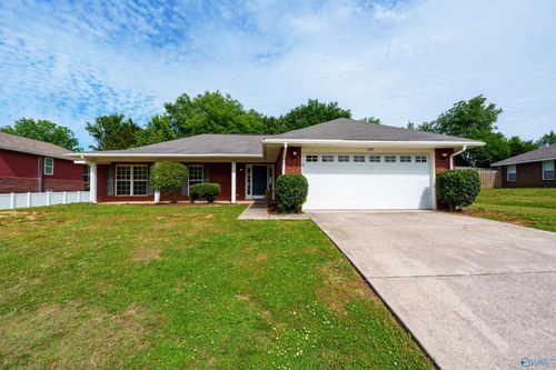 103 Harvest Glen Ln, Harvest, AL, 35749-8997 | Card Image