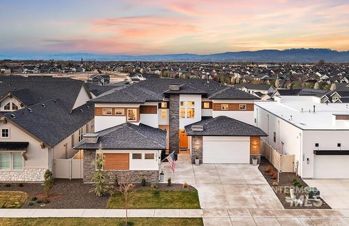 3012 E Parulo Dr, Meridian, ID, 83642-8806 | Card Image