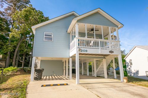 209 Sir Chandler Dr, Kill Devil Hills, NC, 27948-9041 | Card Image