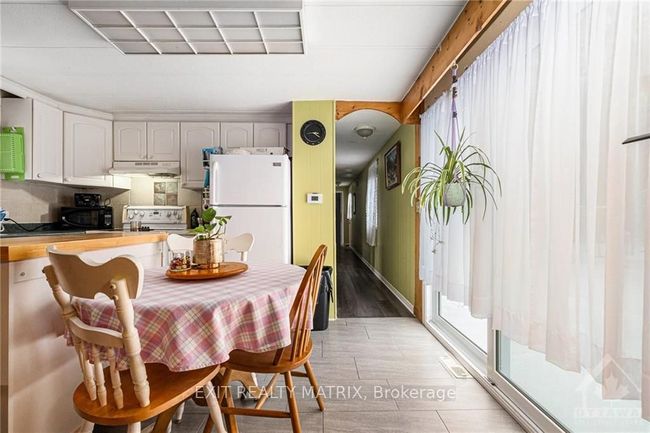 1340 Daisy Pvt, House other with 2 bedrooms, 1 bathrooms and 2 parking in Edwards ON | Image 7