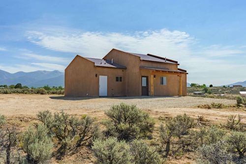 15 Day Ln, El Prado, NM, 87529-5110 | Card Image