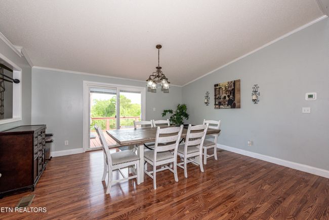 Formal dining space | Image 17