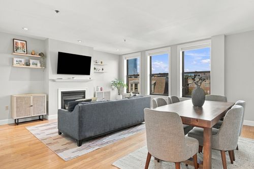 411-1723 Washington St, Boston, MA, 02118-1836 | Card Image