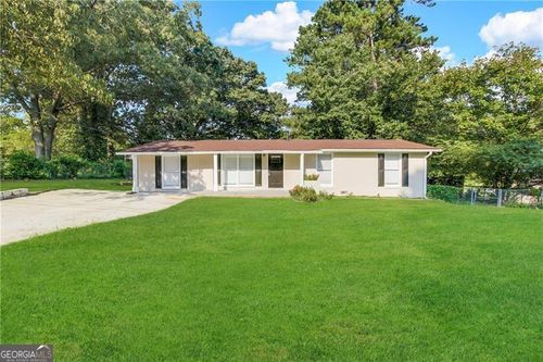 6069 Wisteria Ln, Lithia springs, GA, 30122-2345 | Card Image