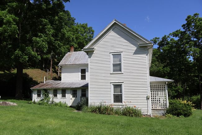 5043 Stones Chapel Rd, House other with 3 bedrooms, 3 bathrooms and 4 parking in Elk Creek VA | Image 6