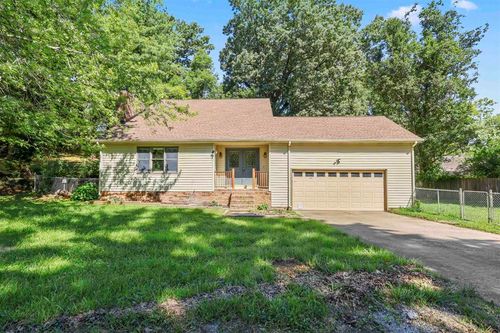 155 Woodlawn Ct, Madisonville, KY, 42431-4604 | Card Image