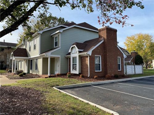 apt-b-1400-B Bridge Xing, Yorktown, VA, 23692-4777 | Card Image