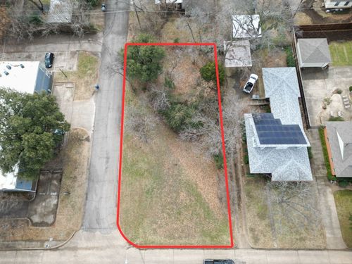 2002 Atlantic Street, Dallas, TX, 75208 | Card Image