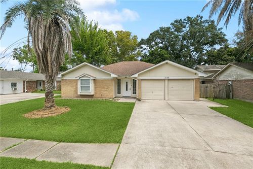 1648 Hampton Dr, Harvey, LA, 70058-5107 | Card Image