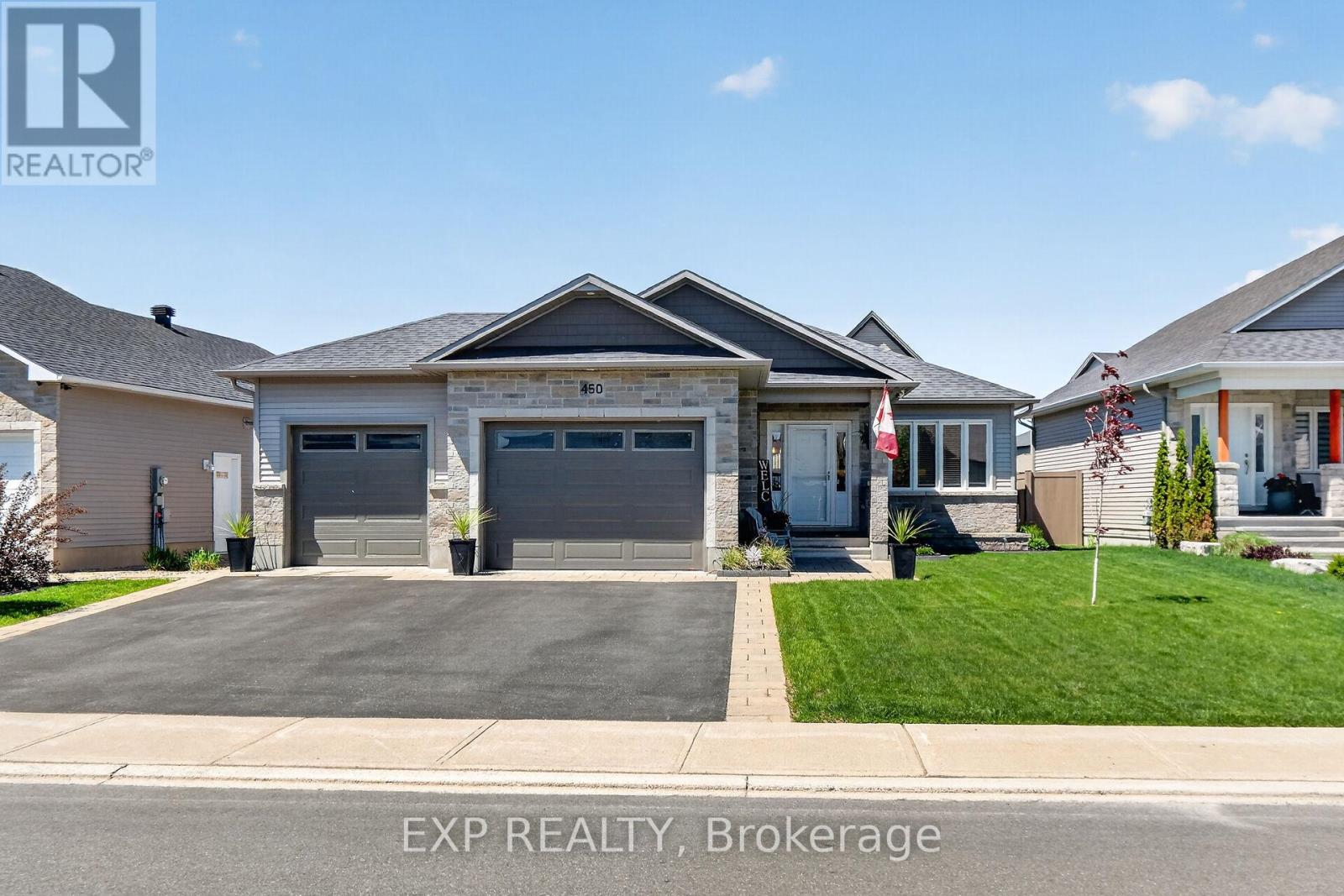 Residential in Russell 2