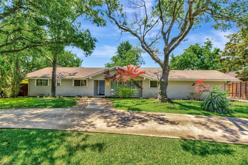 6522 Willow Ln, Dallas, TX, 75230-2218 | Card Image