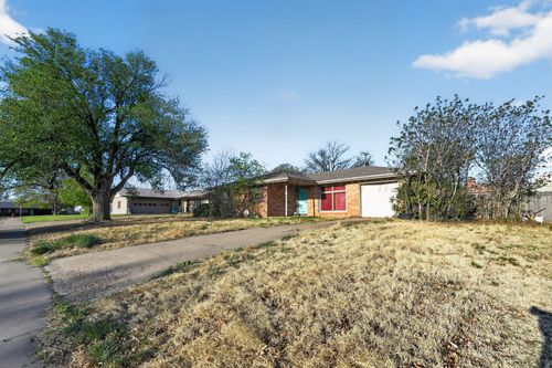 1512 Bedivere St, Borger, TX, 79007 | Card Image