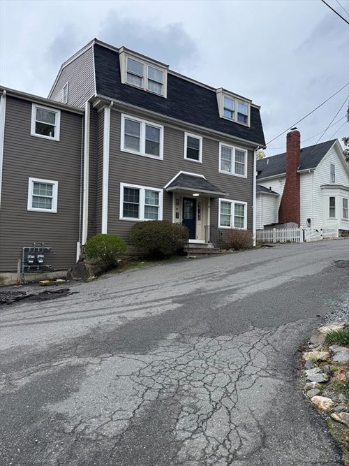 4-9 Hillside Ave, Marblehead, MA, 01945-2571 | Card Image