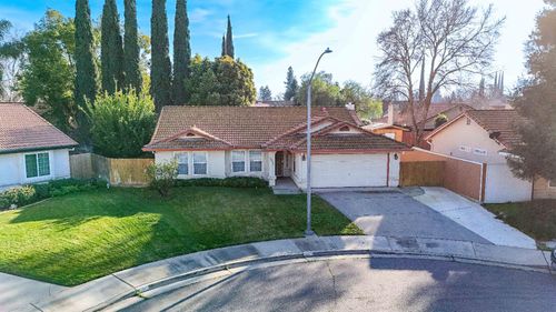 1844 Springfield Ct, Merced, CA, 95348-1329 | Card Image
