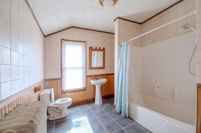 407 E Mulberry St, House other with 4 bedrooms, 1 bathrooms and 3 parking in Watseka IL | Image 15