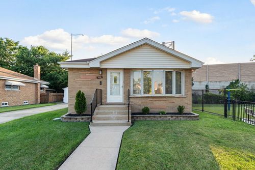 5146 Michigan Ave, Schiller Park, IL, 60176-1011 | Card Image