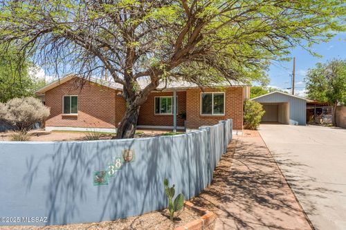 38 N Irving Ave, Tucson, AZ, 85711-2856 | Card Image