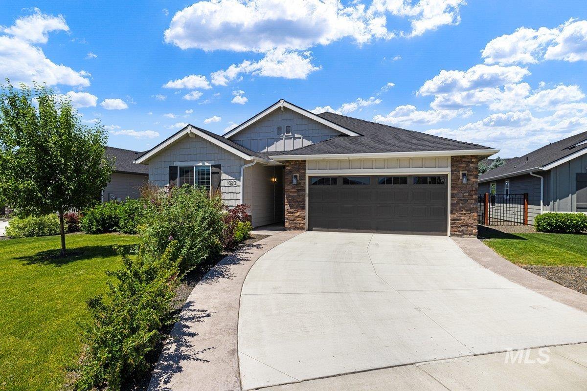 Synergy Ln, Eagle, ID 83616