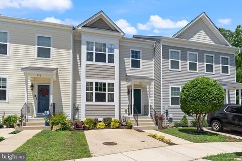 582 English Oak Ln, PRINCE FREDERICK, MD, 20678-6139 | Card Image