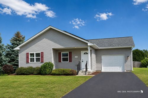 1410 Thomas Drive, Woodstock, IL, 60098 | Card Image