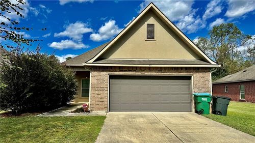 411 Whip St, Hammond, LA, 70403-6236 | Card Image