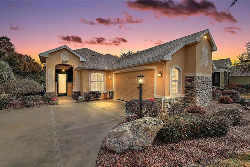 8124 Bridgeport Bay Cir, MOUNT DORA, FL, 32757-8842 | Card Image