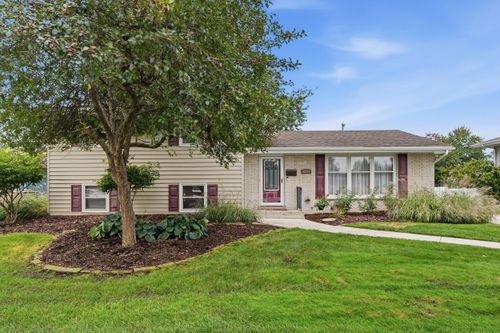 8504 Forest Ave, Munster, IN, 46321-2121 | Card Image