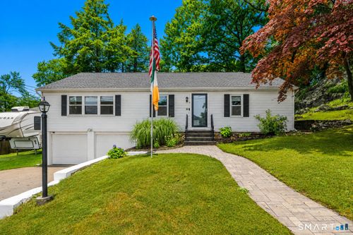 6 Birch Ave, Wolcott, CT, 06716-3304 | Card Image