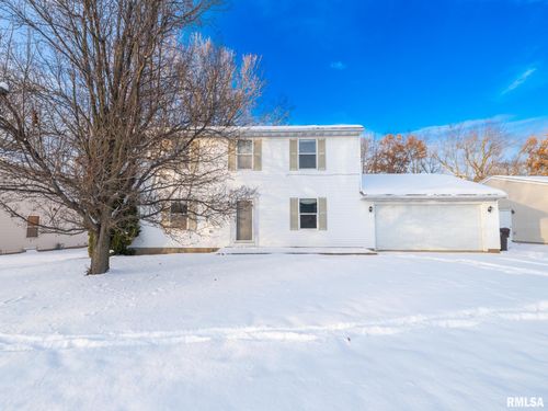 3317 W Richwoods Blvd, Peoria, IL, 61604-1026 | Card Image