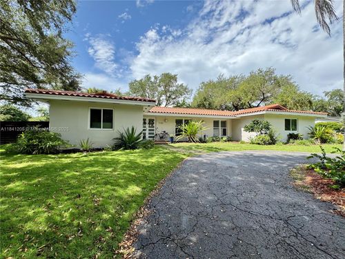 7450 Sw 165th Ter, Palmetto Bay, FL, 33157-3849 | Card Image