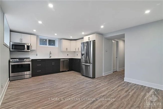 4 - 569 Mcleod St, House other with 2 bedrooms, 2 bathrooms and null parking in Ottawa ON | Image 18