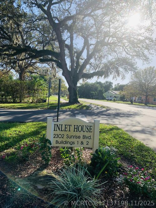 204-2302 Sunrise Blvd, Fort Pierce, FL, 34982-3504 | Card Image