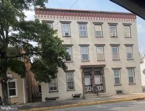 147 E Main St, MECHANICSBURG, PA, 17055-3812 | Card Image