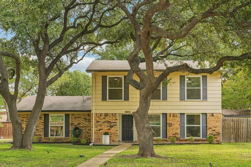 1802 Roxton Ct, Richardson, TX, 75081-2015 | Card Image