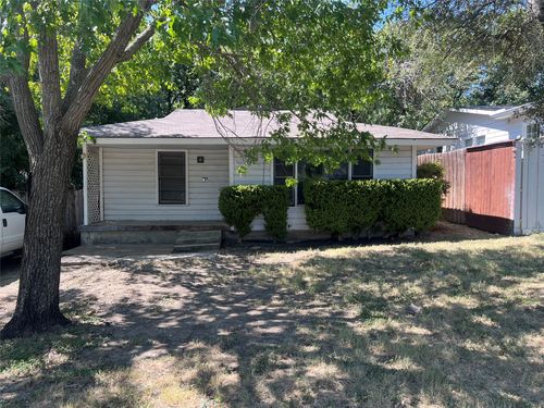 8109 Tinsley Ln, White Settlement, TX, 76108-3131 | Card Image