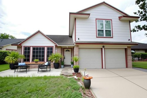 13507 White Cliff Dr, Houston, TX, 77065-3771 | Card Image