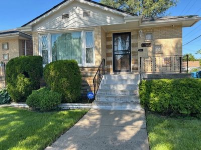 12312 S Elizabeth Street S, House other with 3 bedrooms, 2 bathrooms and 2 parking in Calumet Park IL | Image 1