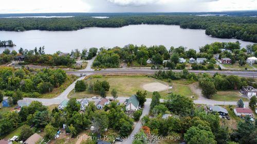 35 Muskoka Rd, Mactier, ON, P0C1H0 | Card Image