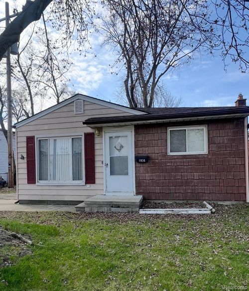 1836 E Milton Ave, Hazel Park, MI, 48030-2391 | Card Image