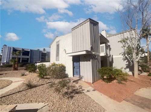 568 Willow Green Dr, Las Vegas, NV, 89169-3769 | Card Image