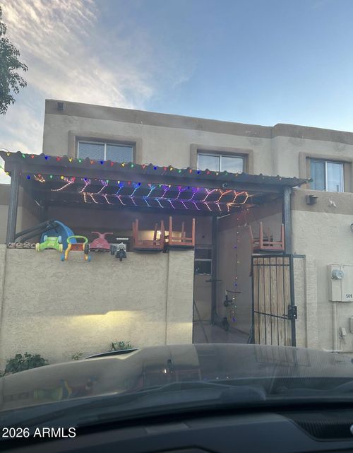 4425 E Riverside St, Phoenix, AZ, 85040-2062 | Card Image