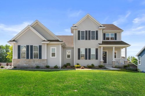 7519 S 50th Court, FRANKLIN, WI, 53132 | Card Image