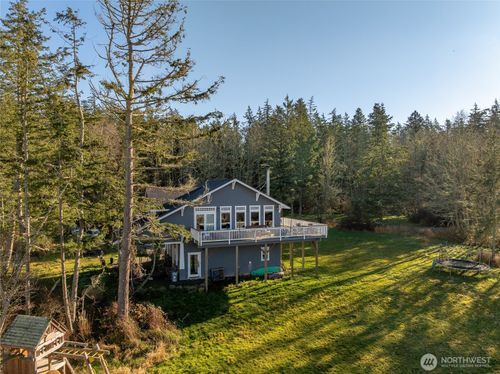1372 Bakerview Rd, Lopez Island, WA, 98261-8428 | Card Image