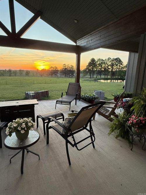 548 Cornerstone Rd, Pleasant Plains, AR, 72568-9740 | Card Image