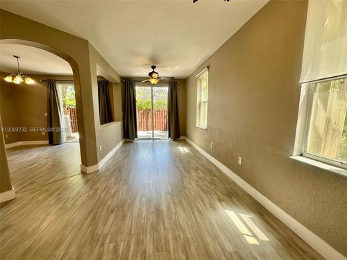 16537 Sw 78th Ter, Miami, FL, 33193-5770 | Card Image