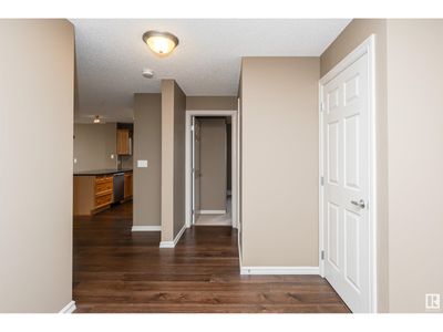 301 - 13710 150 Ave Nw, Condo with 2 bedrooms, 2 bathrooms and null parking in Edmonton AB | Image 2