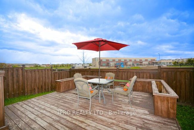 867 Fowles Crt, House attached with 4 bedrooms, 3 bathrooms and 2 parking in Milton ON | Image 40