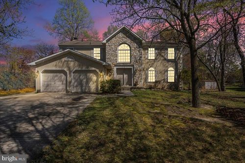 16 Armitage Ct, SEWELL, NJ, 08080-3915 | Card Image