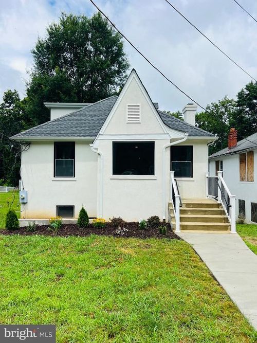 12117 Old Fort Rd, FORT WASHINGTON, MD, 20744-2712 | Card Image
