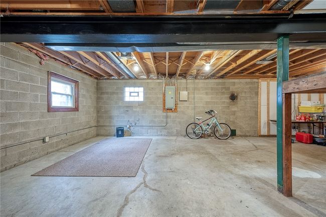 2938 Kane Rd, House other with 3 bedrooms, 3 bathrooms and null parking in Aliquippa PA | Image 28